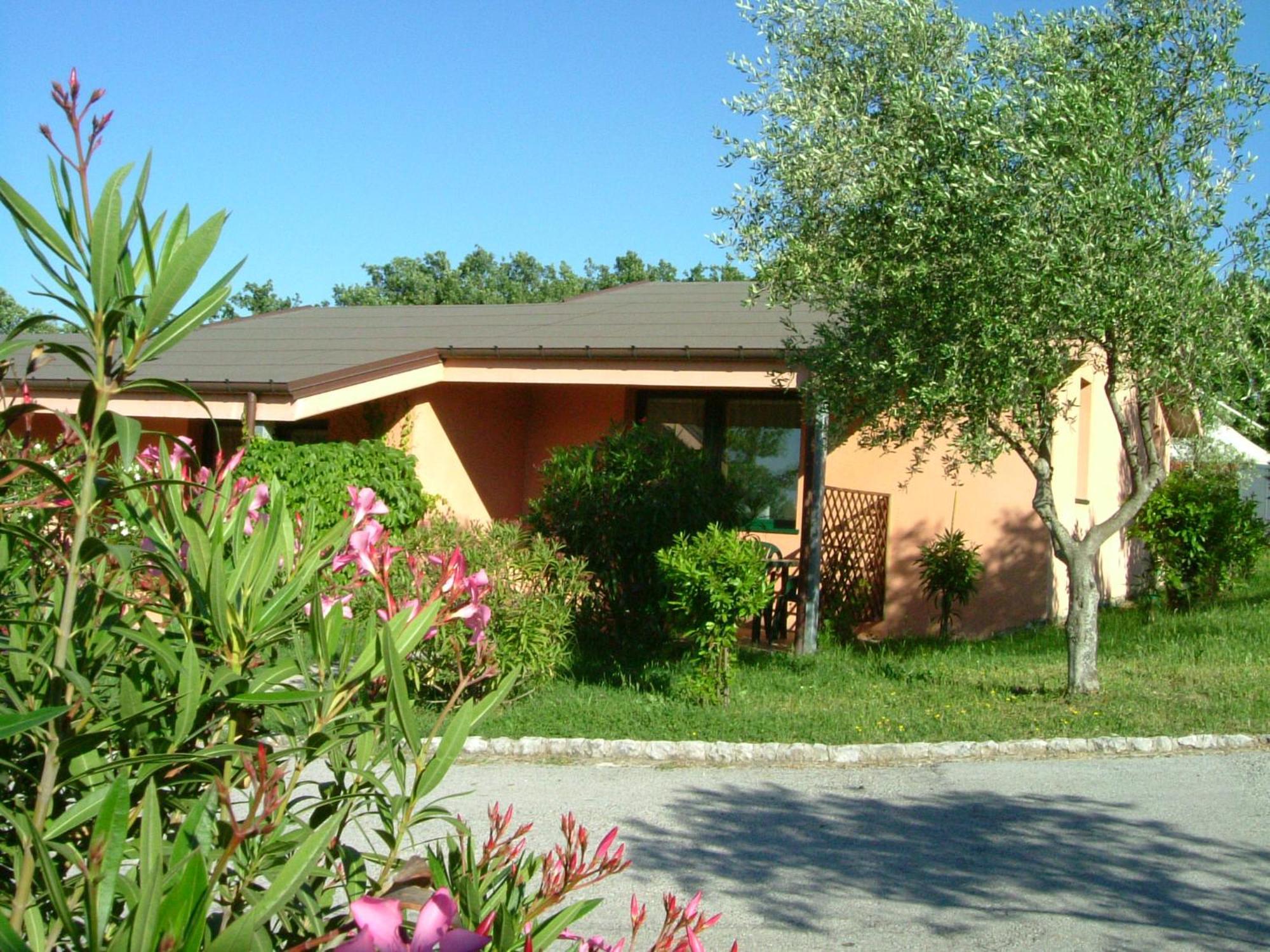 Garden Village San Marino Exterior photo